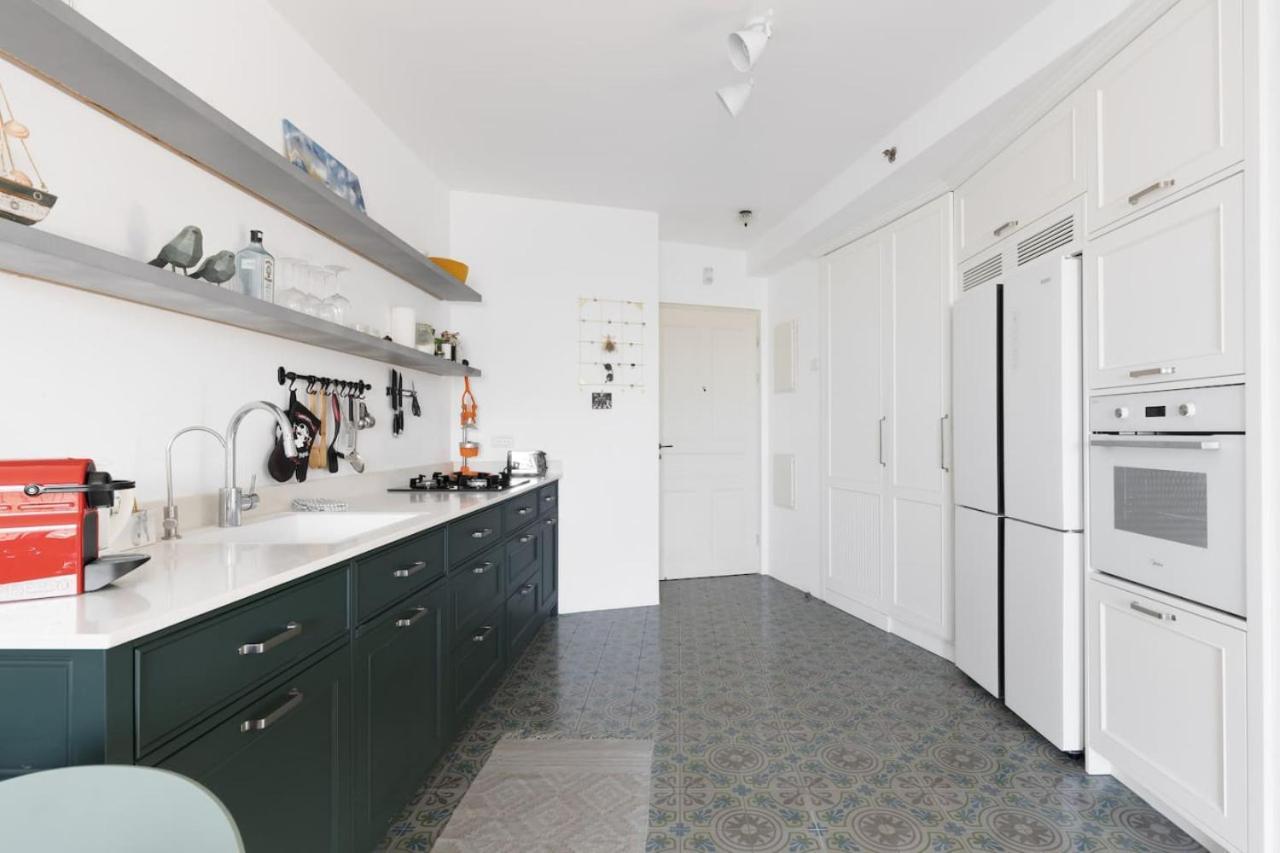 Elegant Apartment W Balcony & Mamad In Heart Of Tel Aviv By Sea N' Rent Bagian luar foto